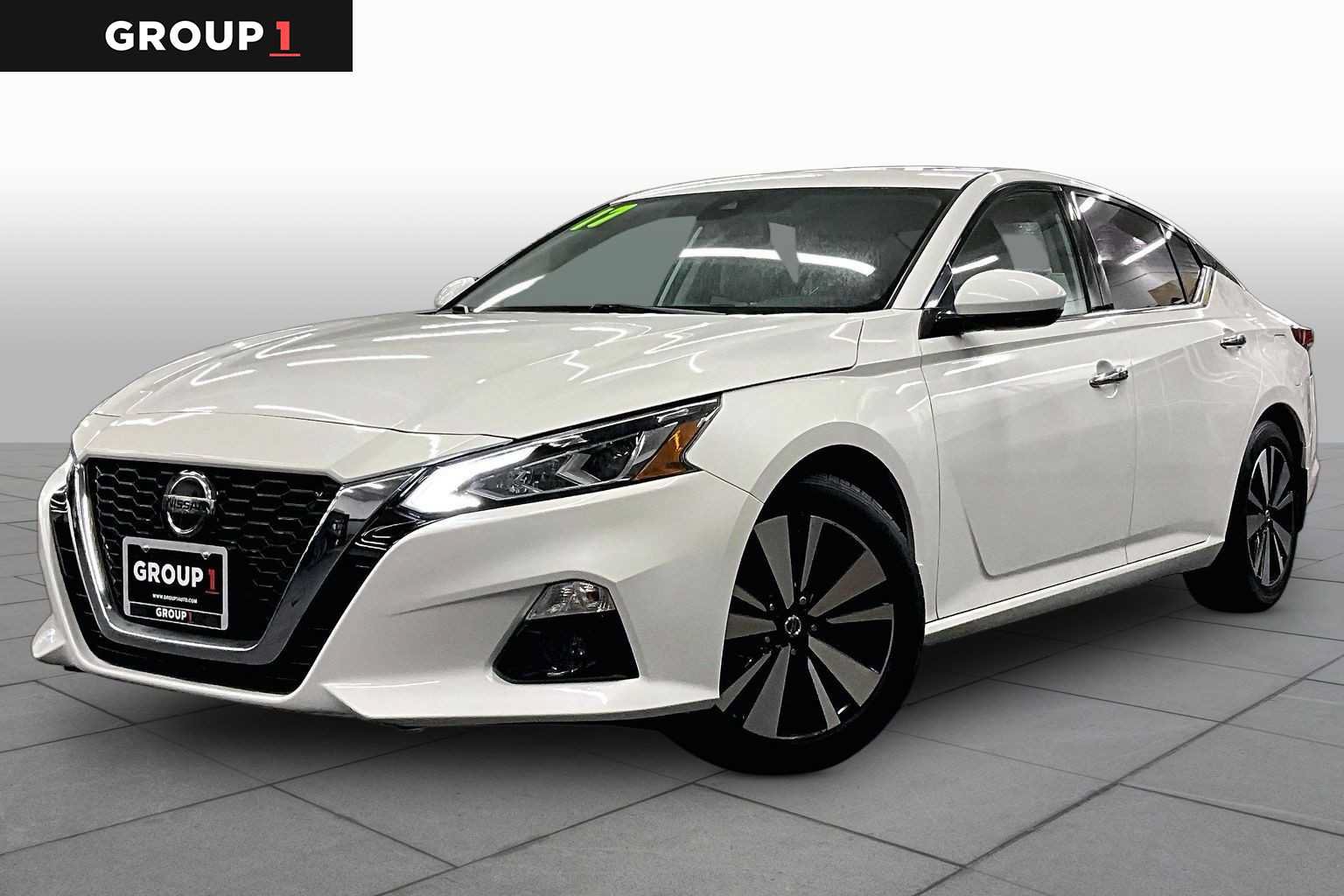 Used 2019 Nissan Altima 2.5 SV FWD image 1
