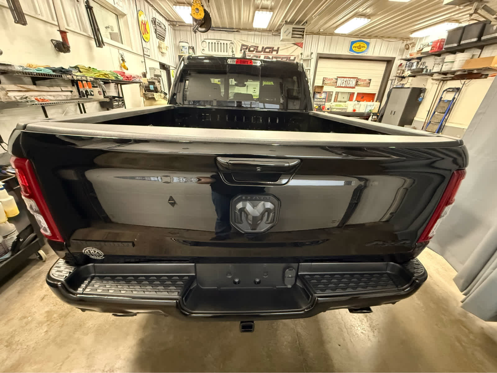Used 2023 RAM 1500 Big Horn AWD/4WD image 6