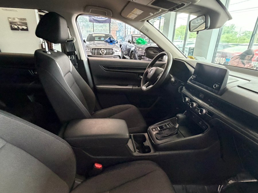 Used 2025 Honda CR-V LX image 32