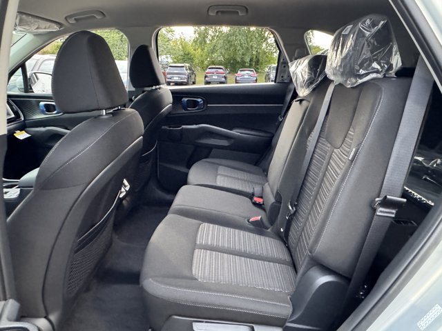 New 2026 Kia Sorento LX FWD image 19
