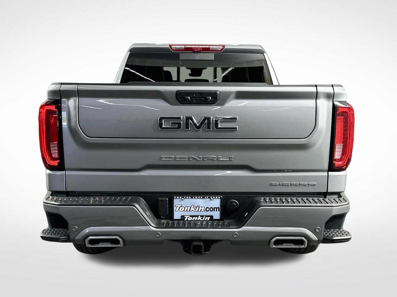 Used 2025 GMC Sierra 1500 Denali Ultimate AWD/4WD image 7