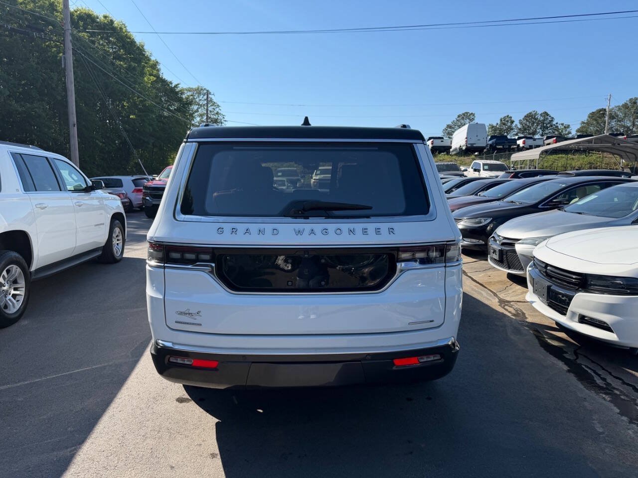 Used 2022 Jeep Grand Wagoneer Series III w/ Rear Seat Video Group 1 AWD/4WD image 6