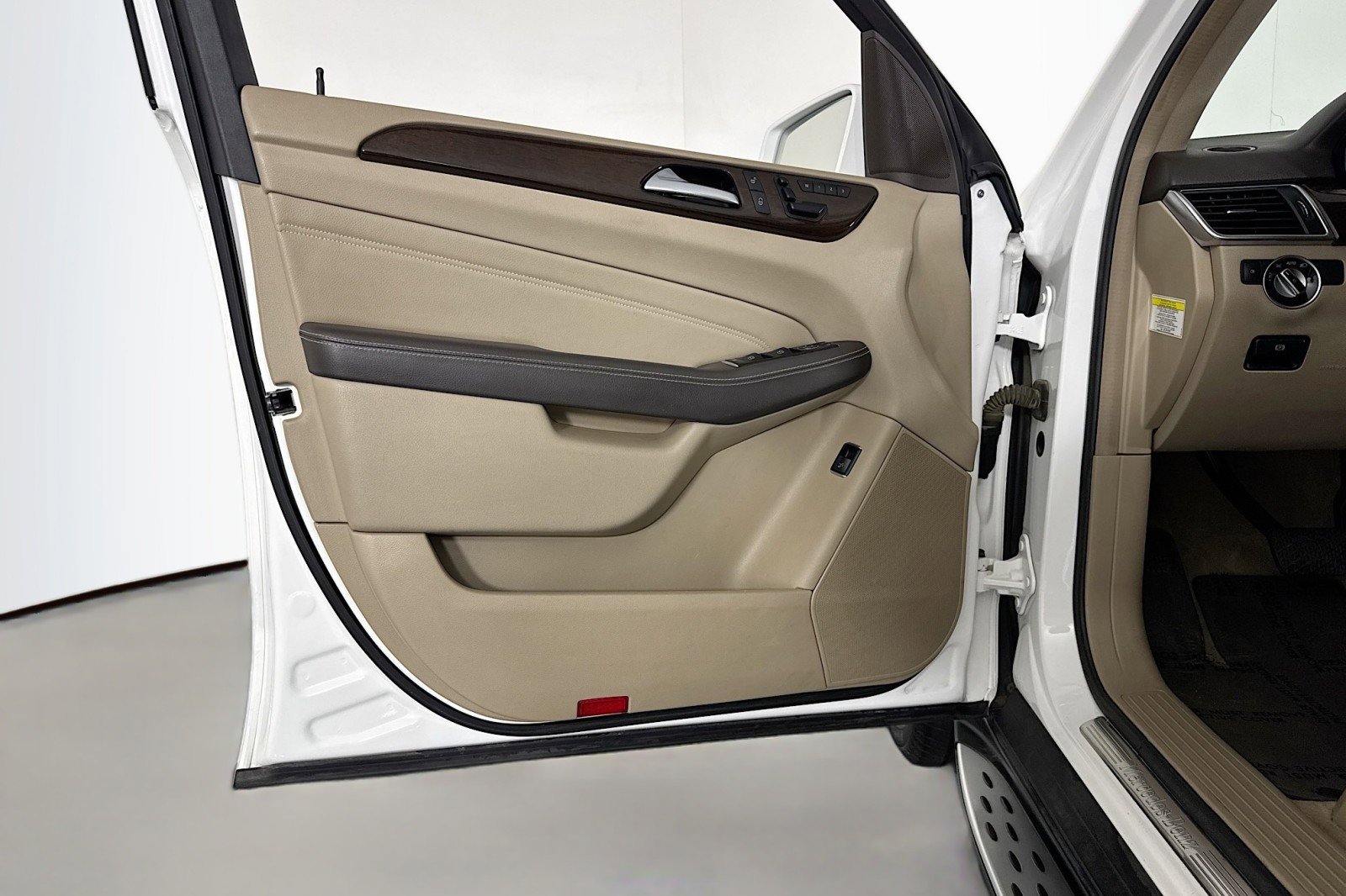 Used 2014 Mercedes-Benz ML 350 2WD image 21