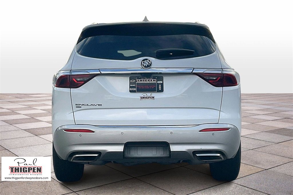 Used 2024 Buick Enclave Premium image 4