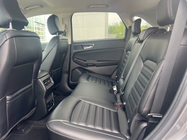 Used 2023 Ford Edge SEL w/ Convenience Package AWD/4WD image 19