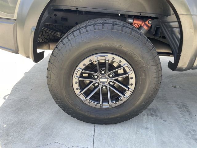Used 2020 Ford F150 Raptor w/ Equipment Group 802A Luxury AWD/4WD image 34