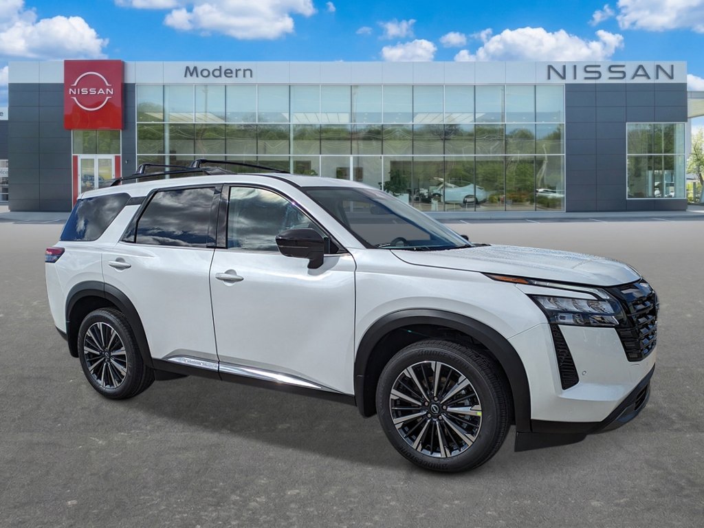 New 2026 Nissan Pathfinder Platinum w/ Cargo Package FWD image 7