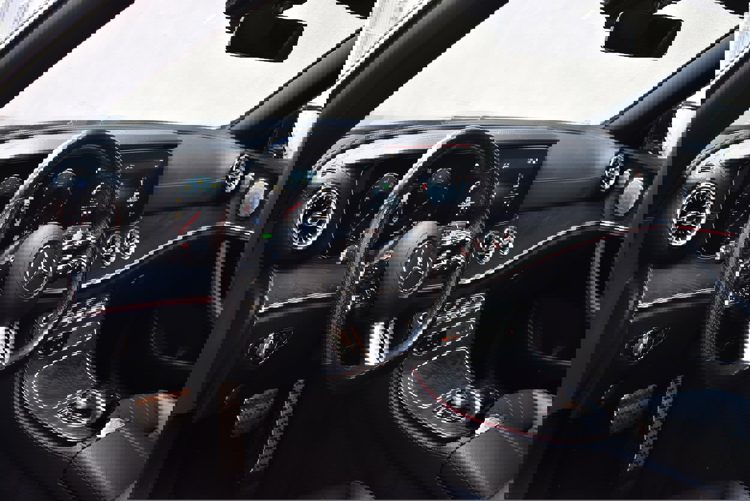 Used 2021 Mercedes-Benz E 450 4MATIC Cabriolet w/ AMG Line image 22