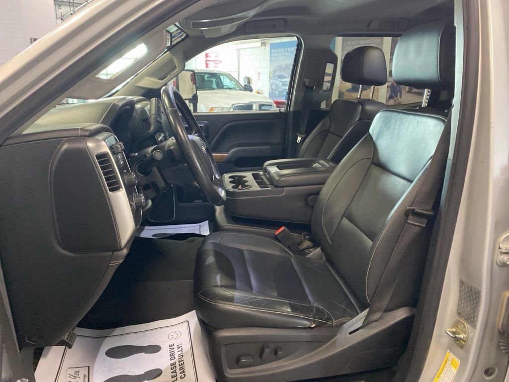 Used 2019 Chevrolet Silverado 3500 LTZ w/ Duramax Plus Package AWD/4WD image 12