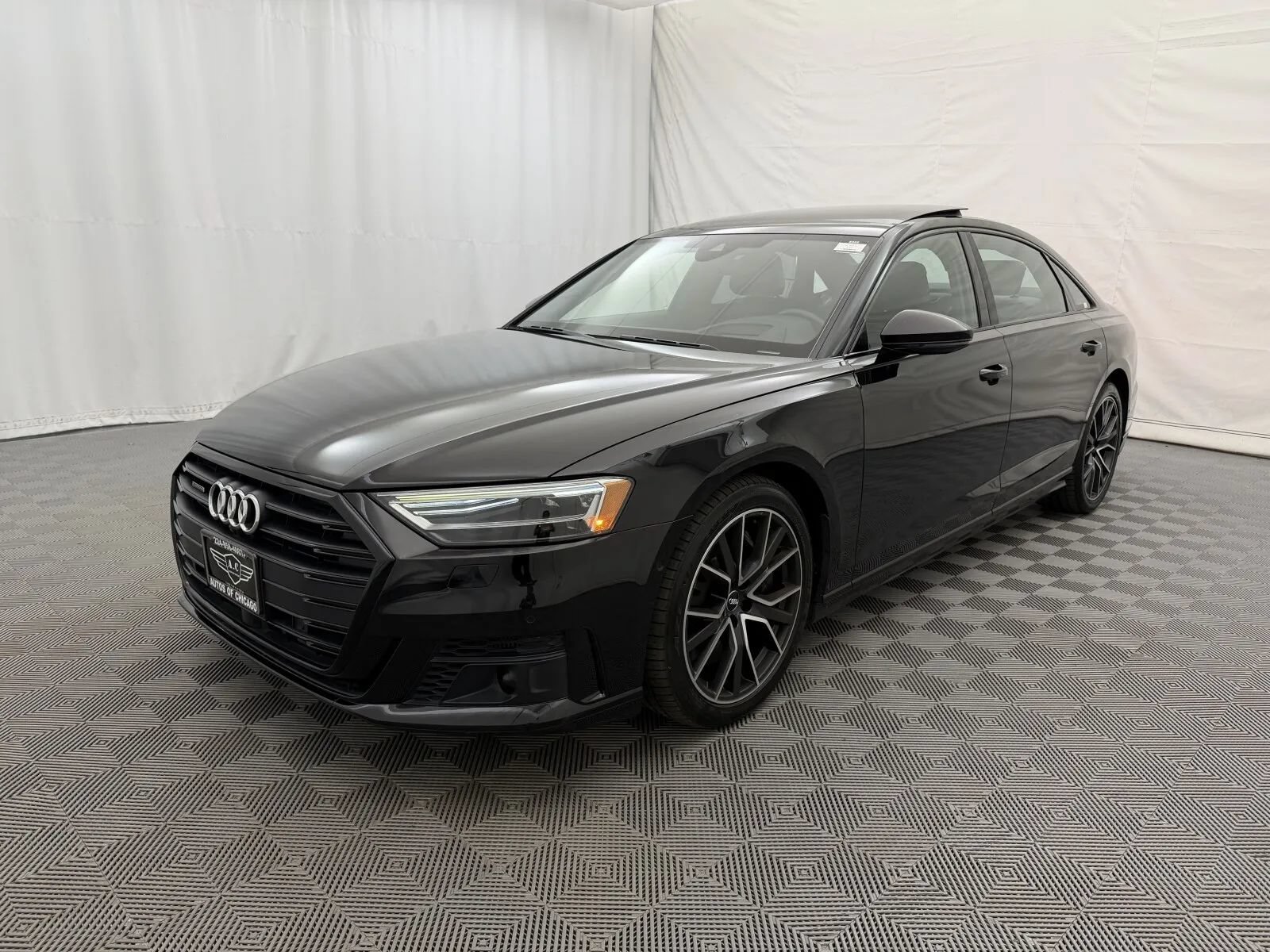 Used 2020 Audi A8 L 4.0T w/ Executive Package AWD/4WD image 2