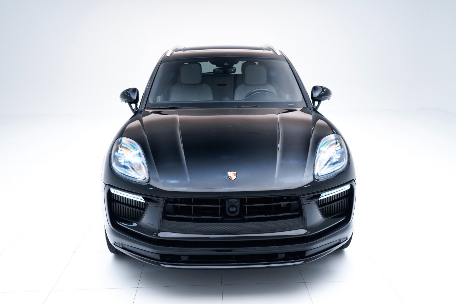 New 2026 Porsche Macan S AWD/4WD image 6