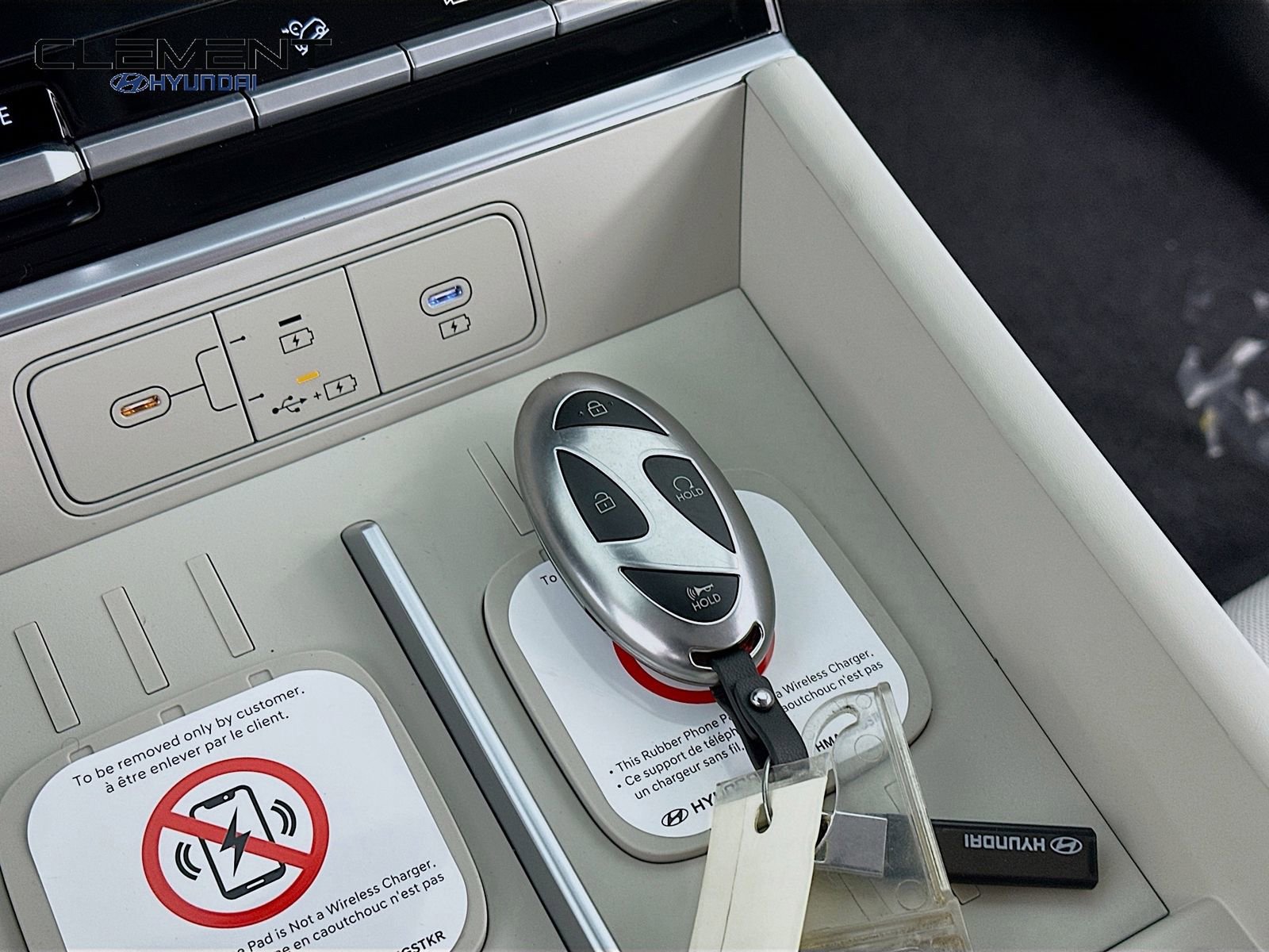 New 2026 Hyundai Santa Fe SE image 48