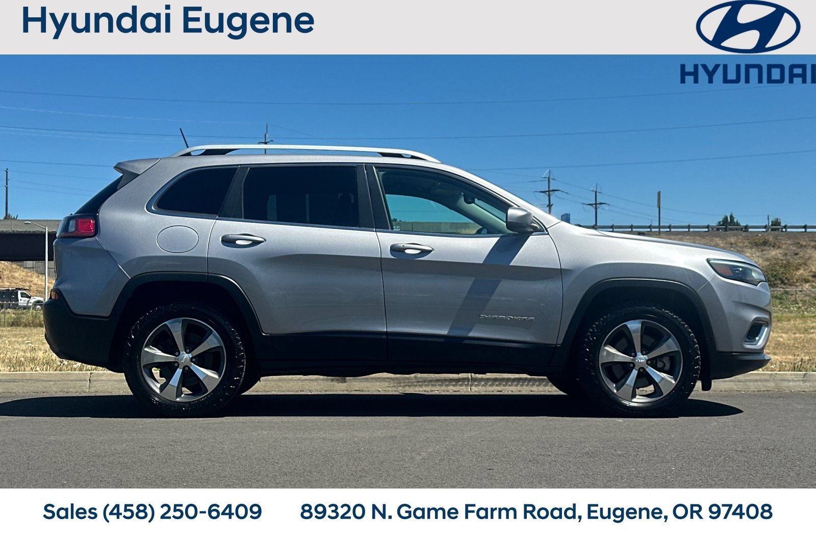 Used 2019 Jeep Cherokee Limited AWD/4WD image 2