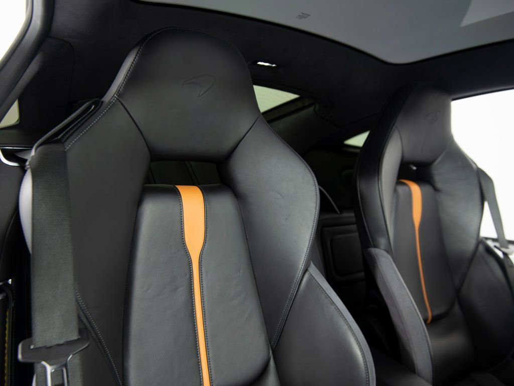 Used 2017 McLaren 570S Coupe image 33