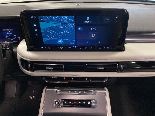 New 2026 Lincoln Aviator AWD image 30