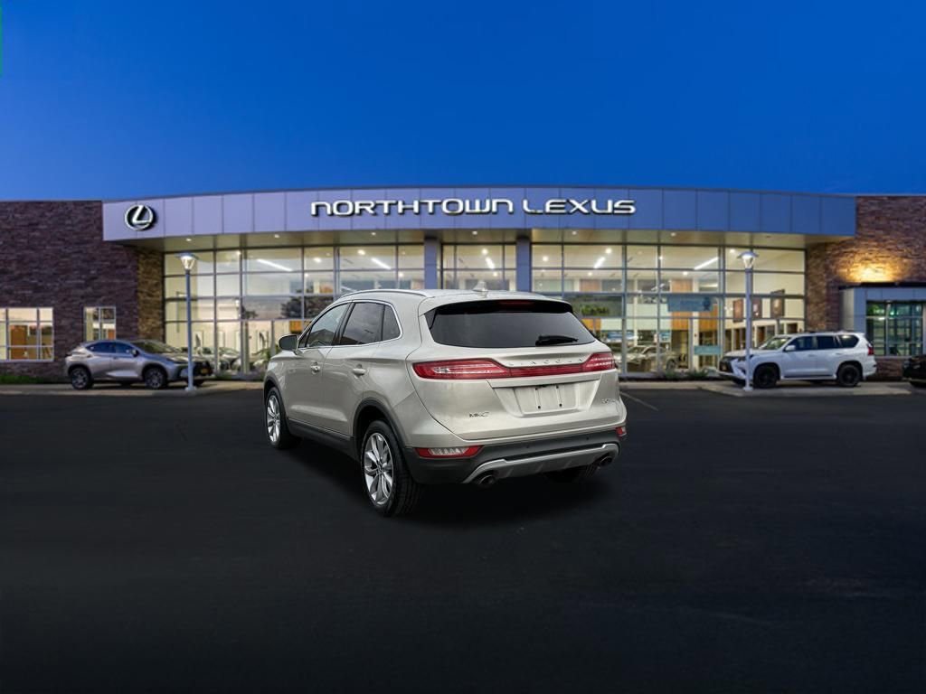 Used 2017 Lincoln MKC Select w/ Select Plus Package image 22