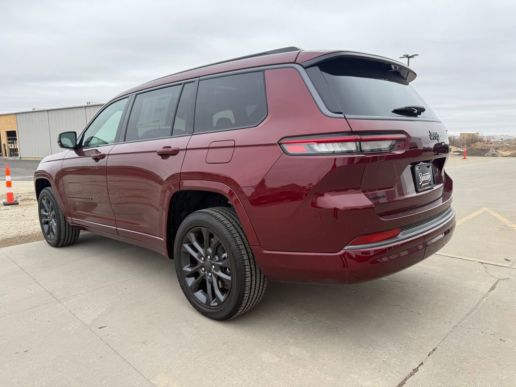 New 2026 Jeep Grand Cherokee L Limited AWD/4WD image 7