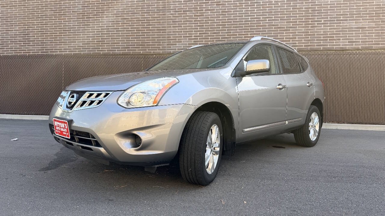 Used 2012 Nissan Rogue SV w/ Premium Pkg AWD/4WD image 7