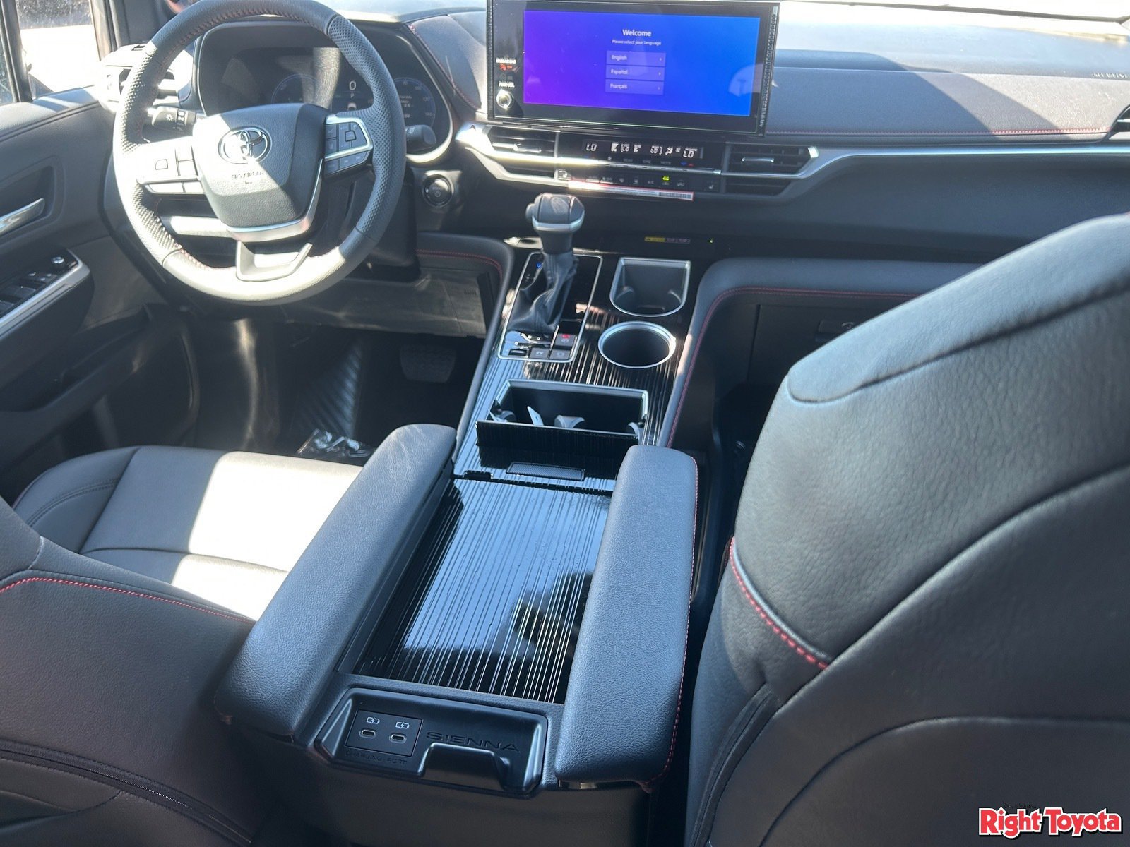New 2026 Toyota Sienna XSE AWD/4WD image 15