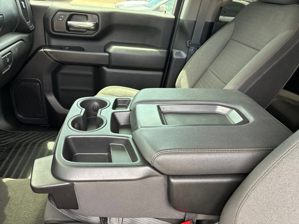 Used 2025 Chevrolet Silverado 2500 Custom w/ Custom Value Package AWD/4WD image 32