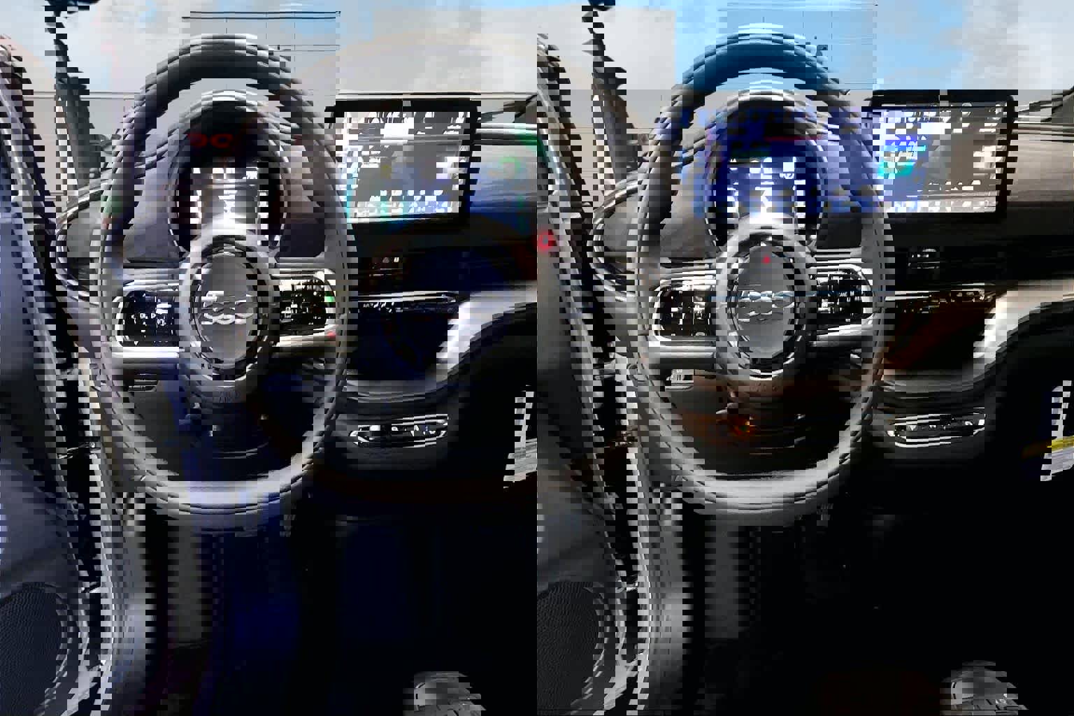 New 2025 FIAT 500 e image 15