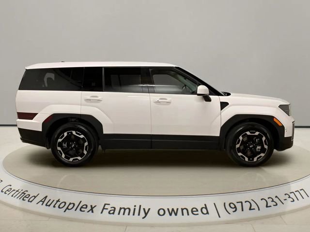 Used 2026 Hyundai Santa Fe SE FWD image 9