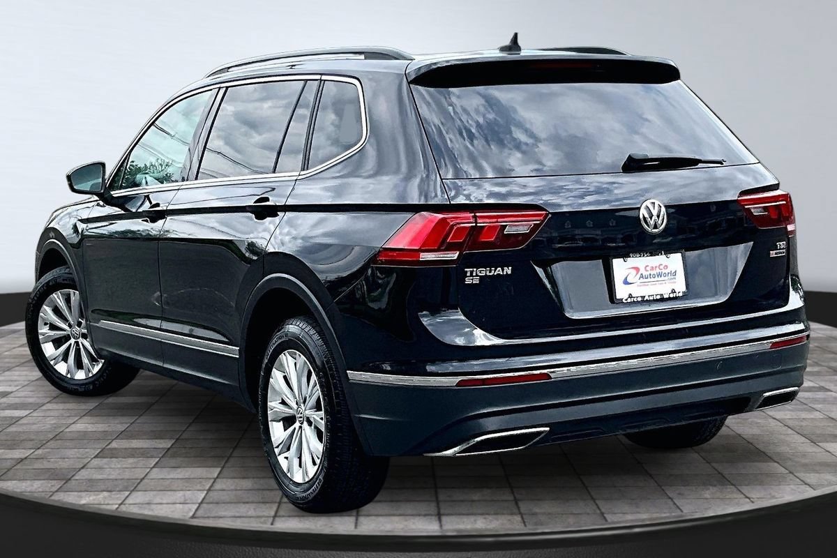 Used 2018 Volkswagen Tiguan SE w/ Panoramic Sunroof Package AWD/4WD image 7