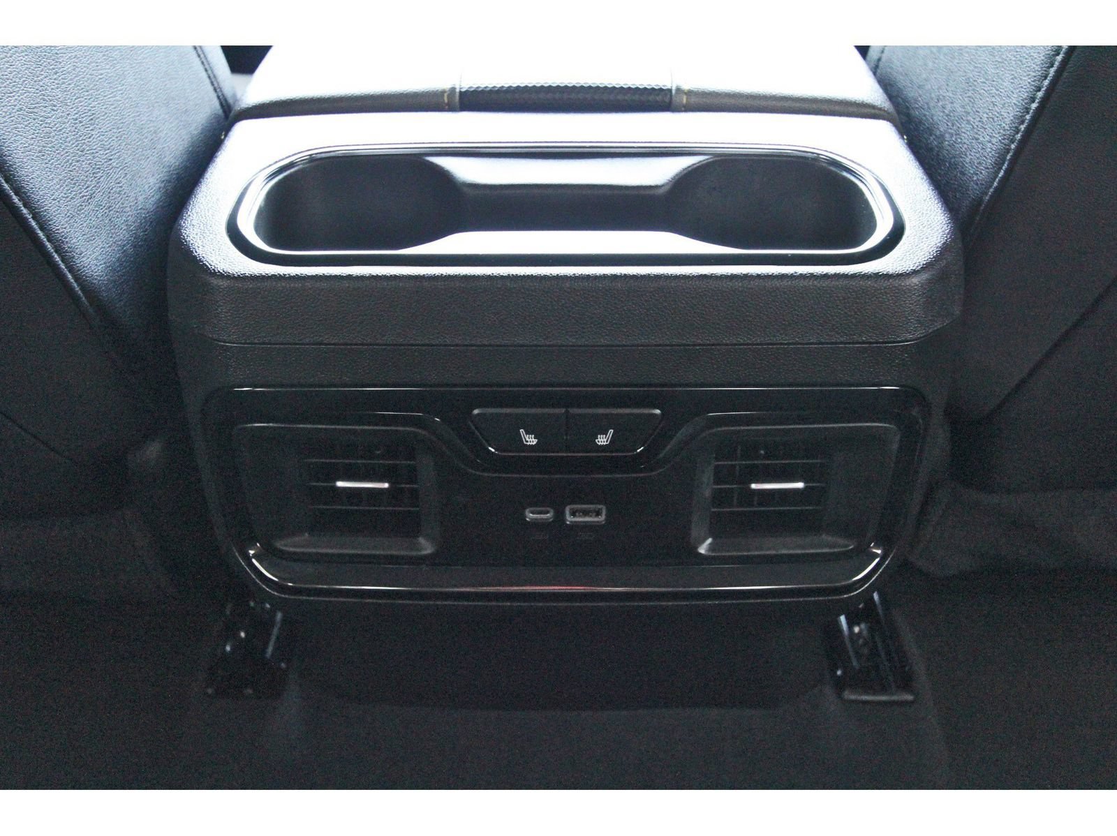 Used 2026 Chevrolet Silverado 2500 ZR2 AWD/4WD image 15