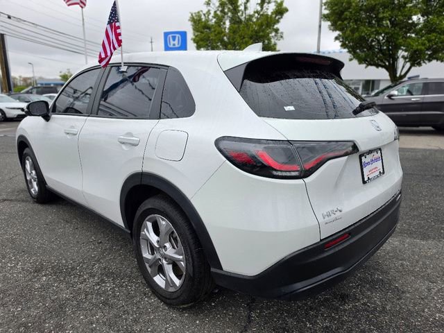 Certified 2024 Honda HR-V LX image 3