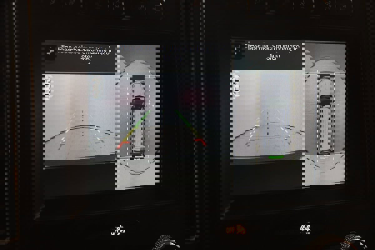 Used 2018 Ford Expedition Limited w/ Equipment Group 302A image 10