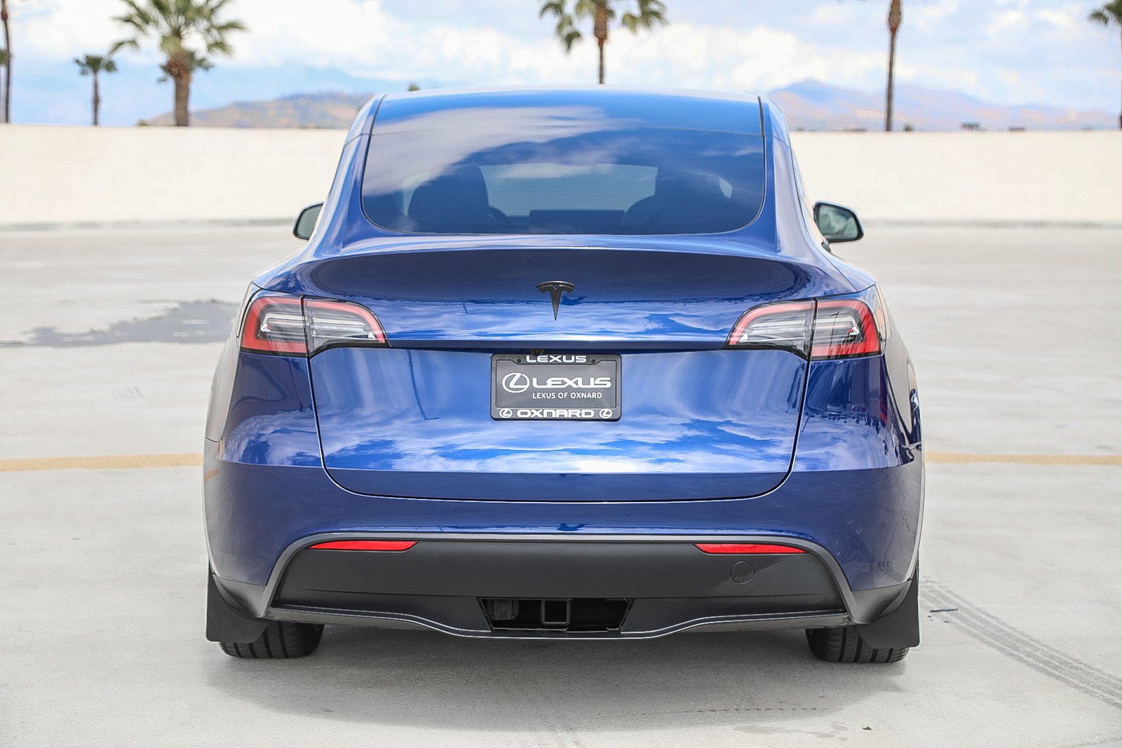 Used 2024 Tesla Model Y Long Range RWD image 6