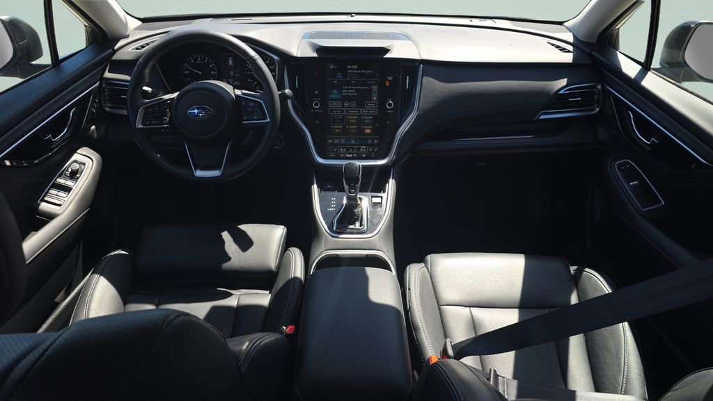Used 2025 Subaru Outback Touring XT image 14