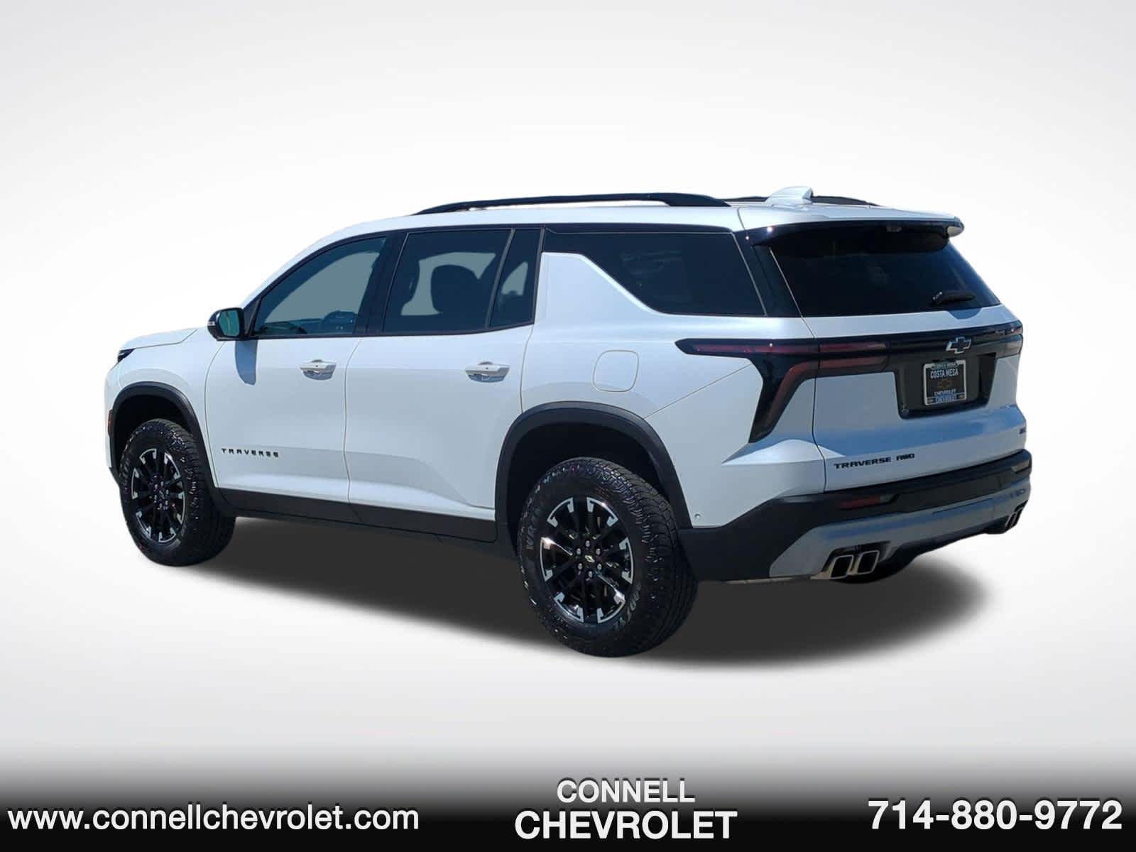 Used 2024 Chevrolet Traverse Z71 w/ Enhanced Driving Package AWD/4WD image 7
