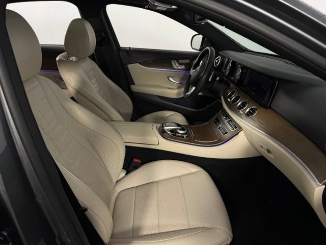 Used 2018 Mercedes-Benz E 400 4MATIC Sedan image 14