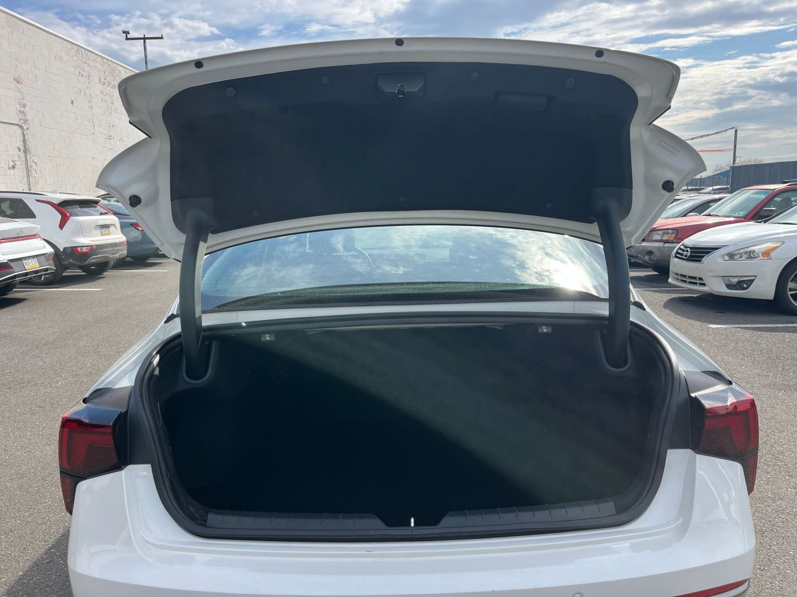 Used 2025 Kia K5 LXS FWD image 31
