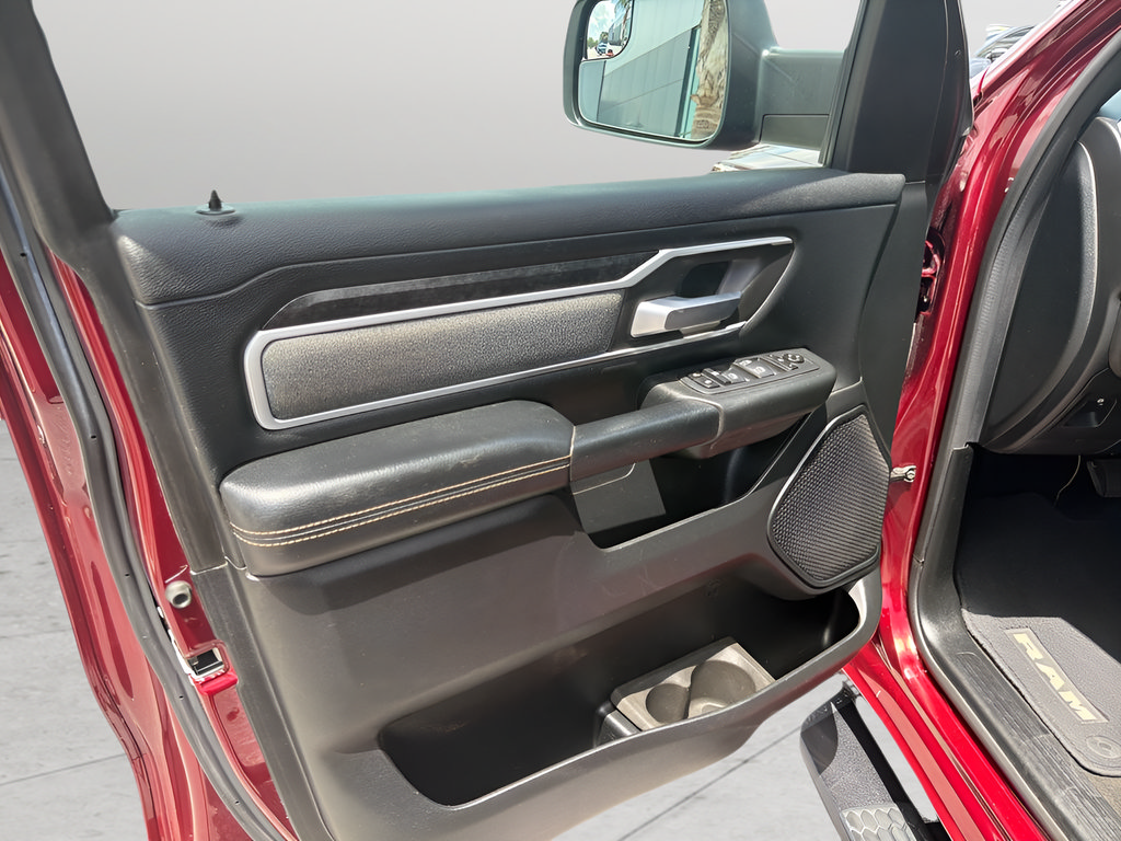 Used 2020 RAM 1500 Big Horn AWD/4WD image 12