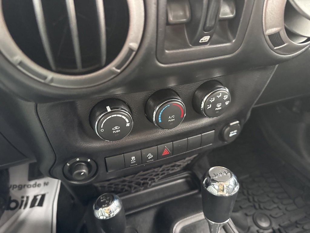 Used 2015 Jeep Wrangler Unlimited Sport w/ Quick Order Package 24S image 37