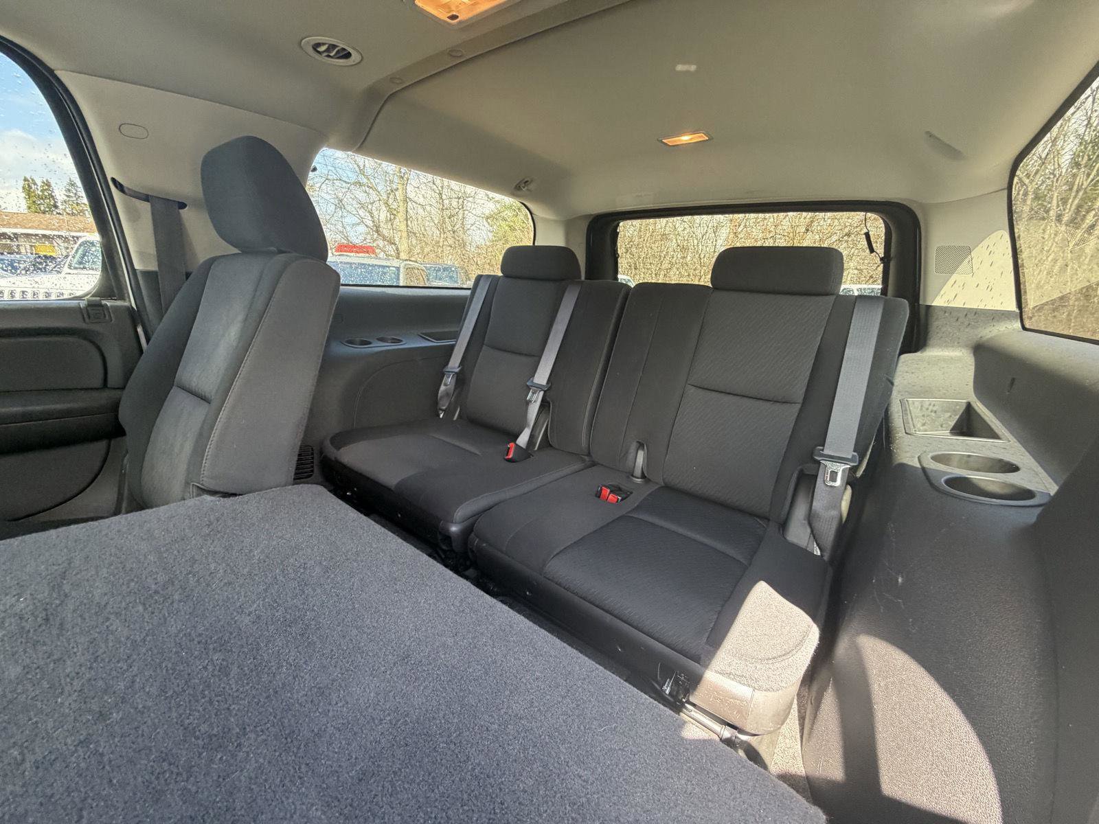 Used 2012 Chevrolet Suburban LS AWD/4WD image 22