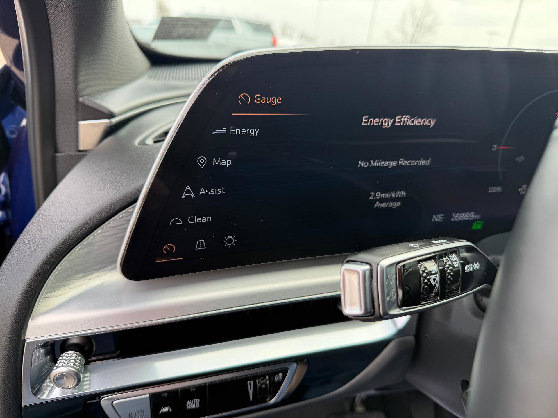 Used 2024 Cadillac Lyriq Luxury w/ LPO, Floor Liner Package image 23