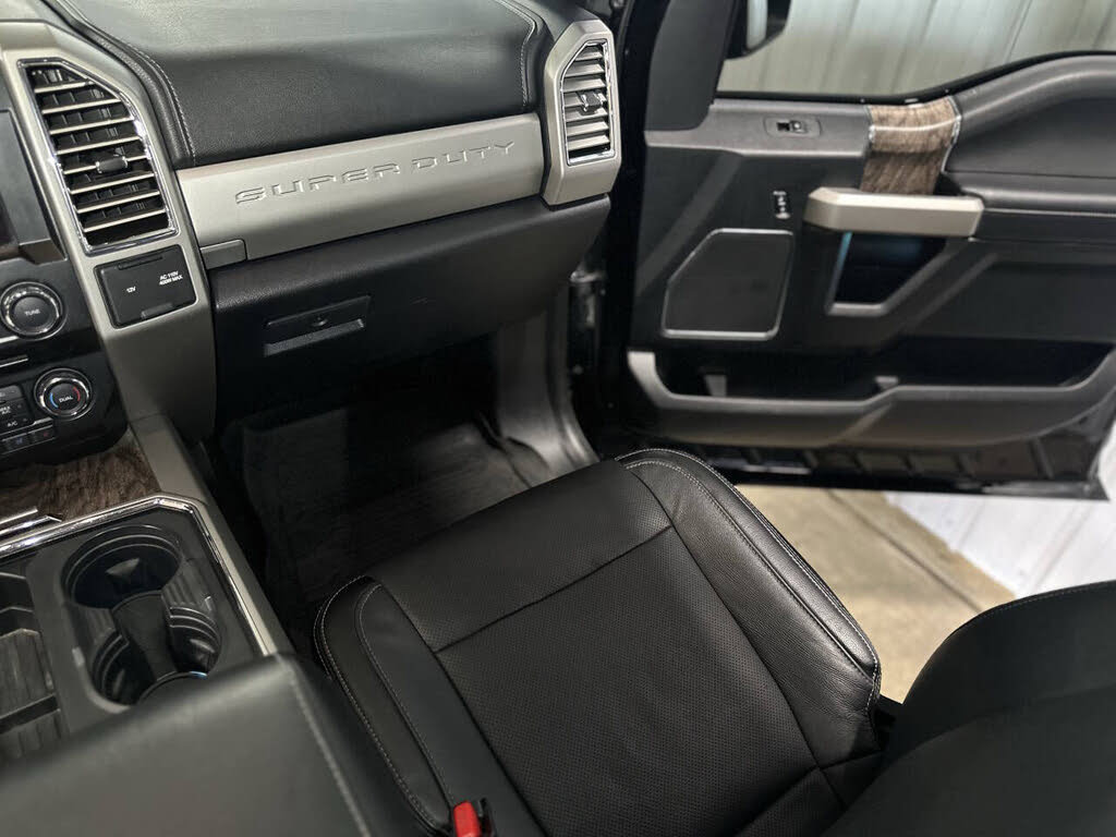 Used 2017 Ford F250 Lariat w/ Lariat Ultimate Package image 23