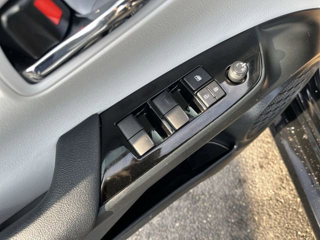 Used 2021 Toyota Prius XLE w/ Advanced Technology Package image 17