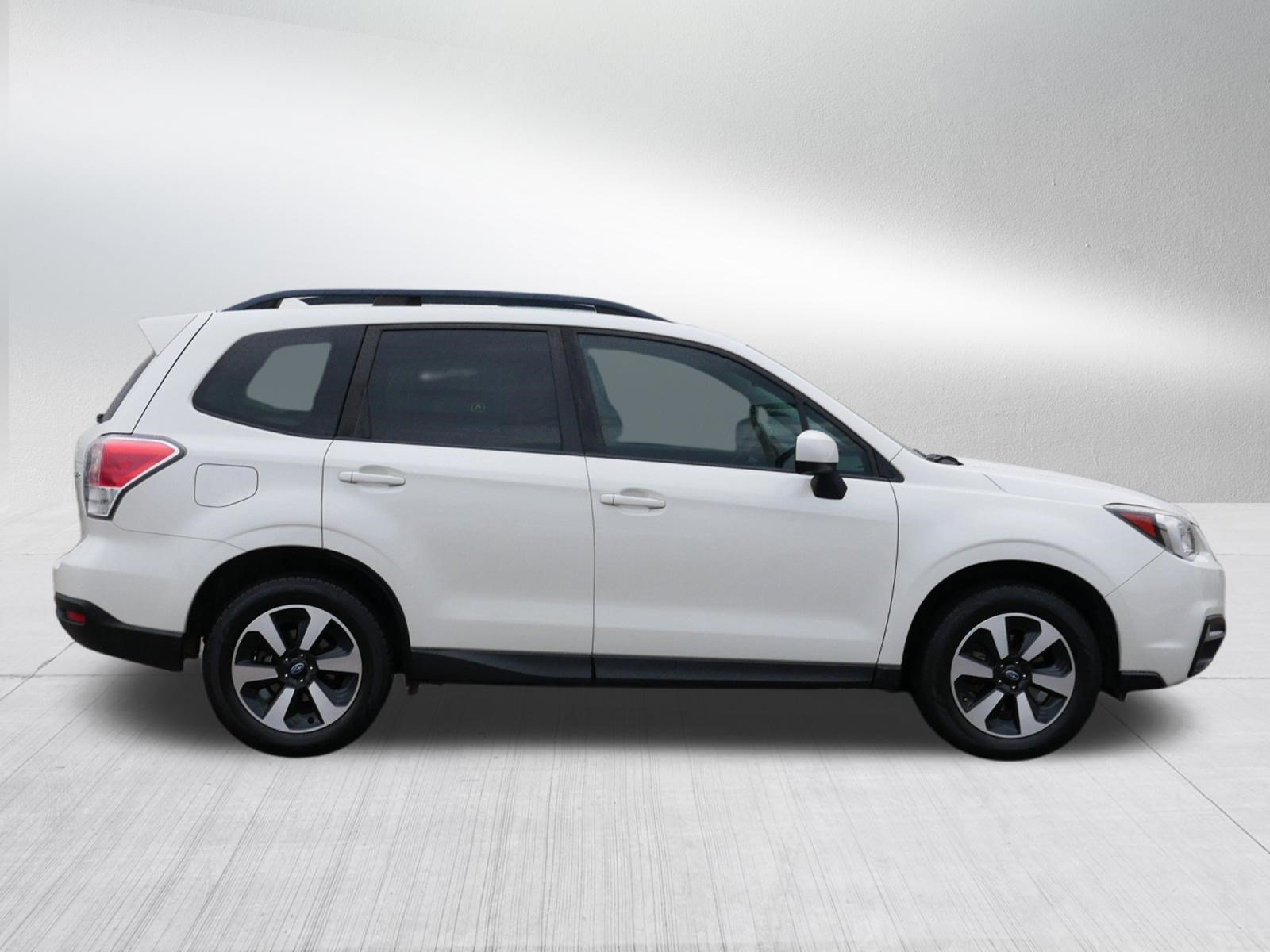 Used 2018 Subaru Forester 2.5i Premium AWD/4WD image 8