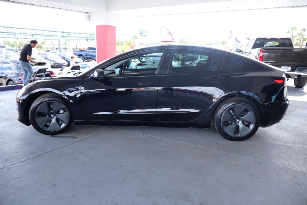 Used 2022 Tesla Model 3 Long Range AWD/4WD image 10