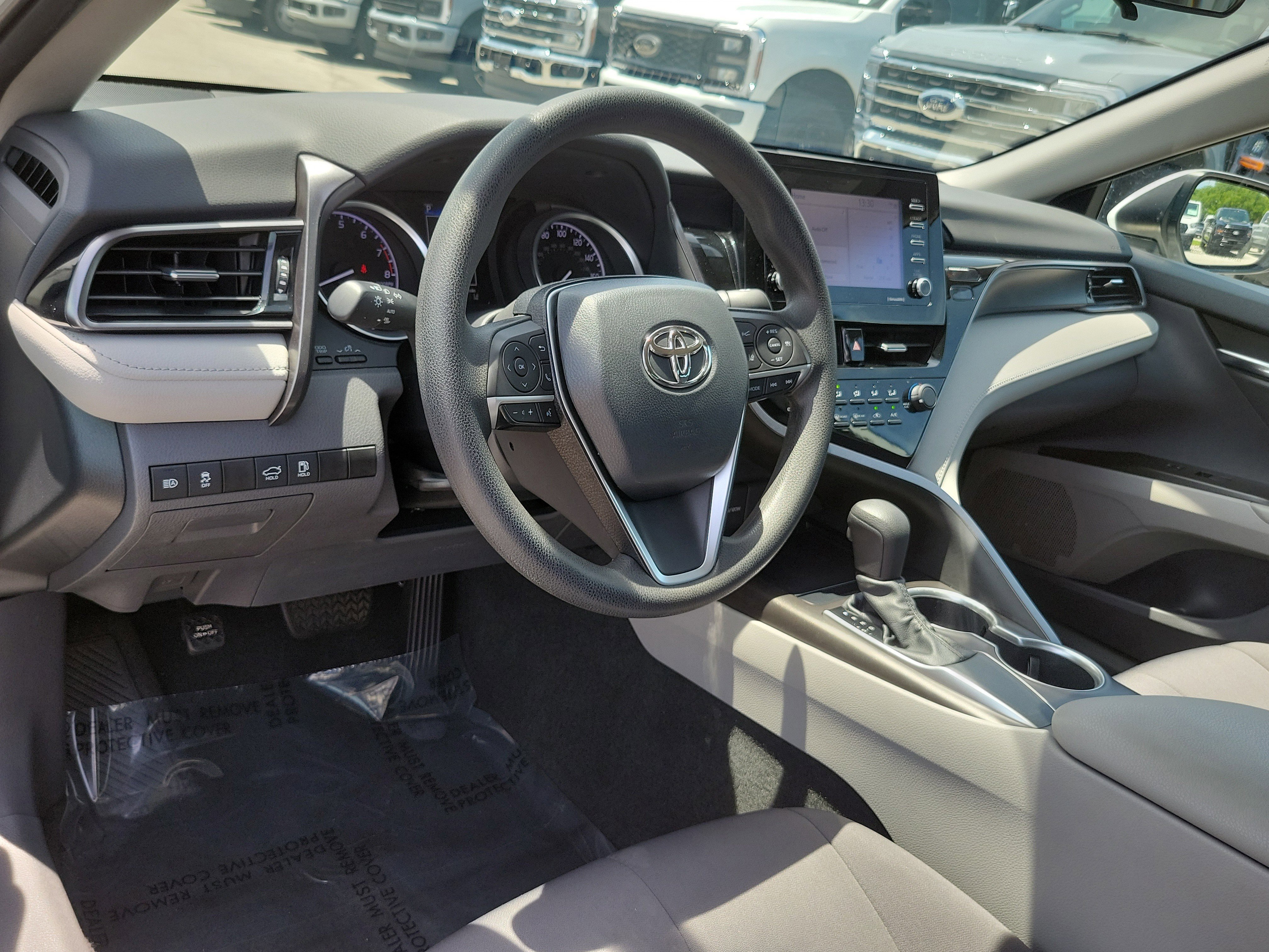 Used 2021 Toyota Camry LE FWD image 12