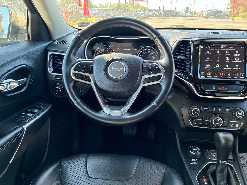 Used 2019 Jeep Cherokee Limited AWD/4WD image 23