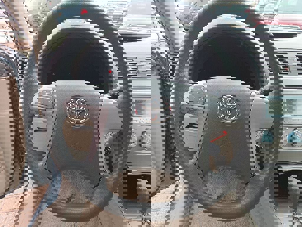 Used 2009 Toyota Camry LE image 15