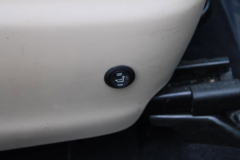 Used 2012 Toyota Camry LE image 21