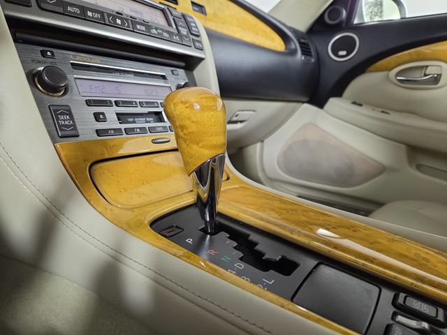Used 2003 Lexus SC 430 Convertible RWD image 20