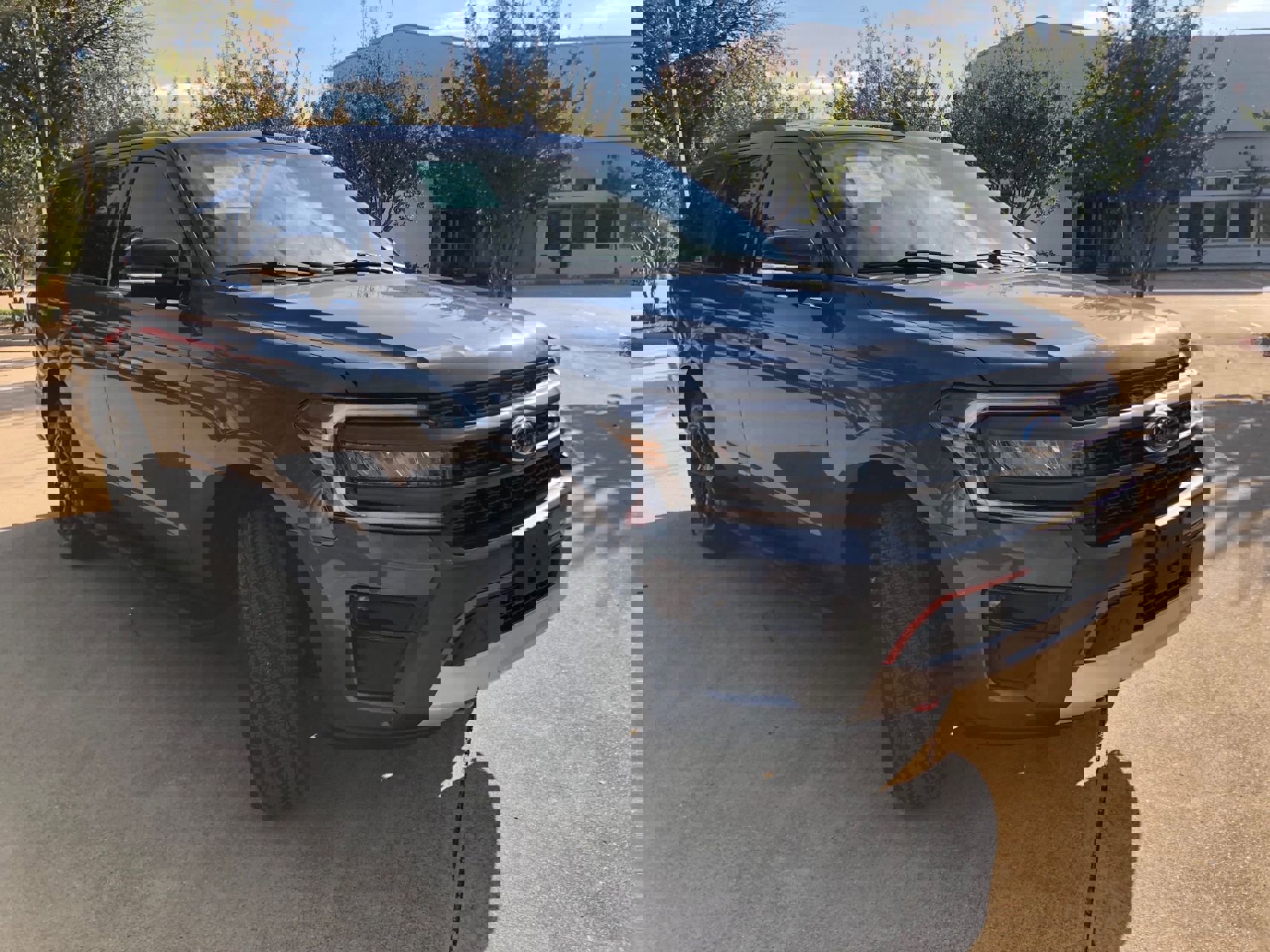 Used 2022 Ford Expedition Timberline image 4