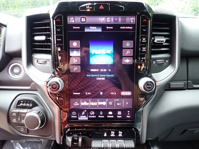 New 2027 RAM 1500 4x4 Crew Cab image 21